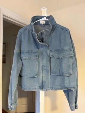 Wishlist Light Blue Cropped Denim Utility Jacket